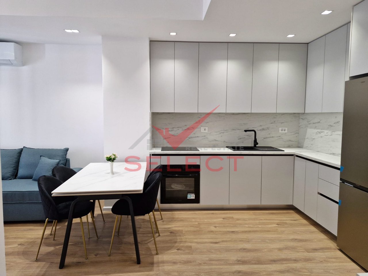 2+1 APARTMENT FOR RENT