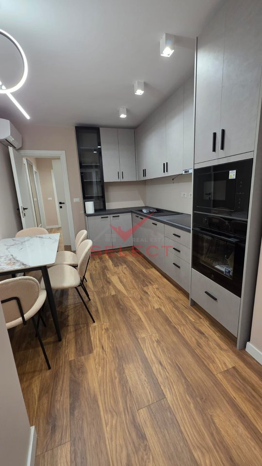 APARTAMENT 1+1 PER QIRA