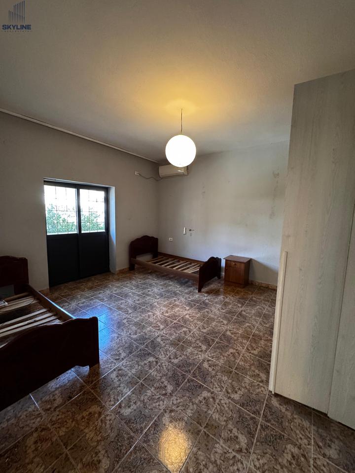 A 3-story villa with a yard for rent – ideal for living or business – Don Bosko, Tirana
