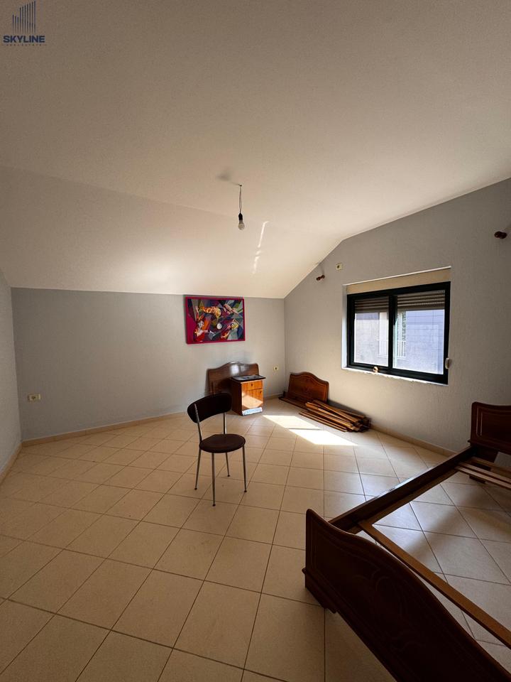 A 3-story villa with a yard for rent – ideal for living or business – Don Bosko, Tirana