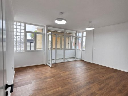 Shitet Apartament 2+1-Prokuroria e Tiranës