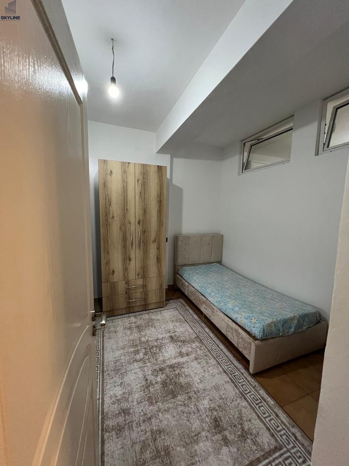 Apartament me qera 2+1-Rrethi i Yzberishtit