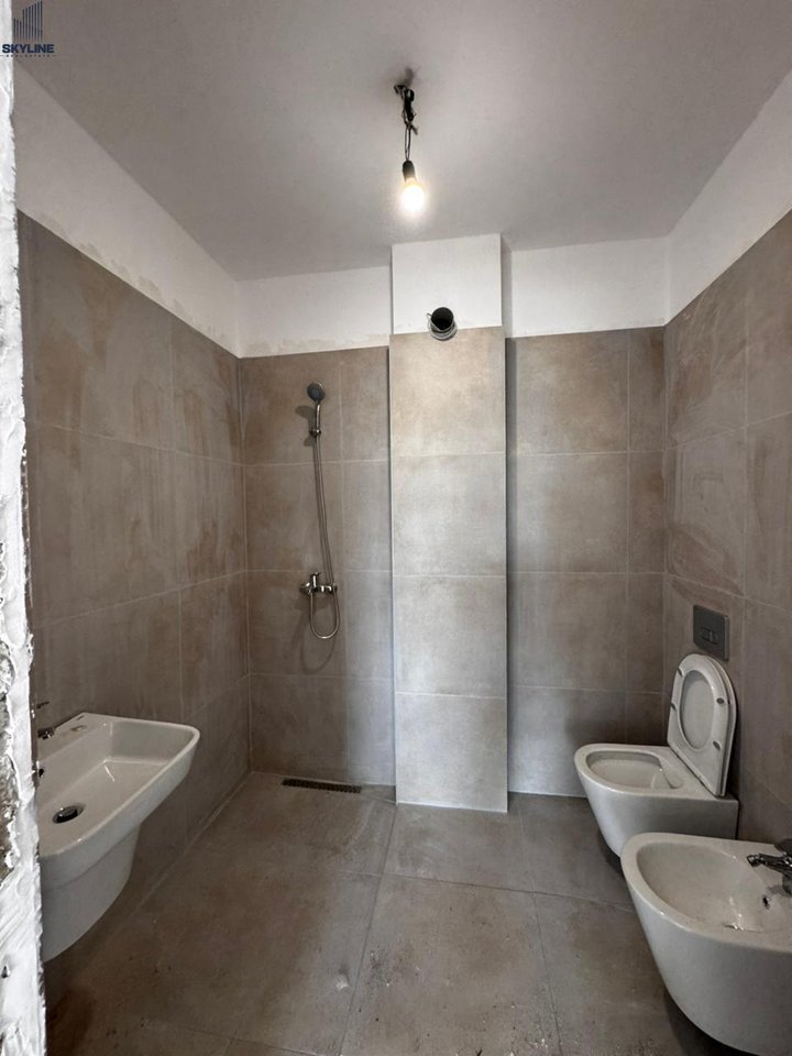Shitet Apartament 2+1-Kompleksi Aura