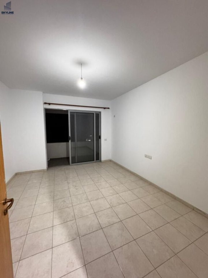 Vendesi Appartamento 2+1+2 - Complesso Molla