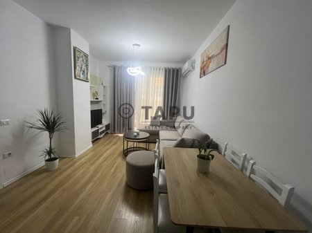 Jepet me qera apartament 1+1 tek Ish Fusha e Aviacionit ✨