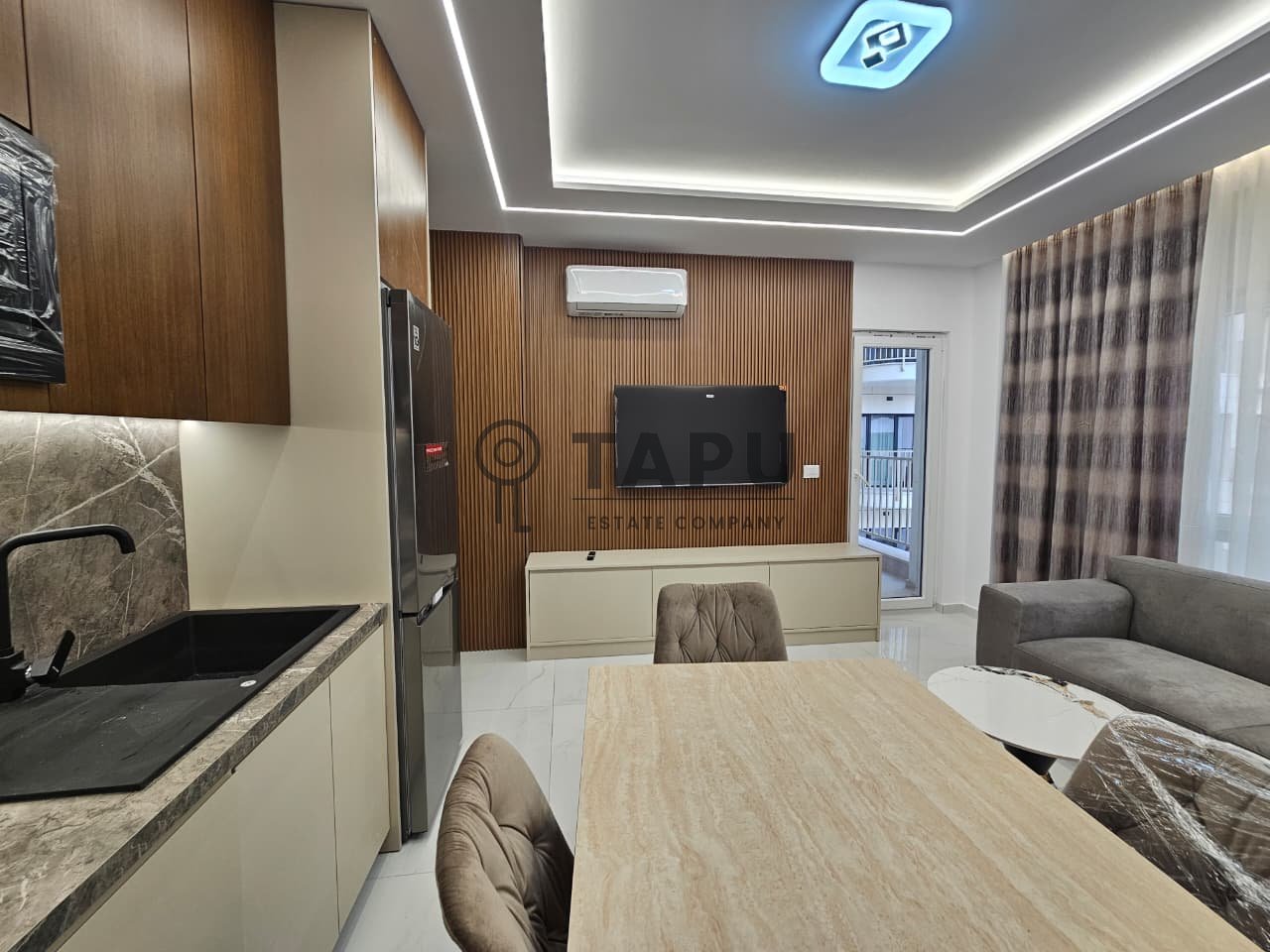 Apartament 1+1 Me Qira në Zogu i Zi, Tiranë - 800€ !