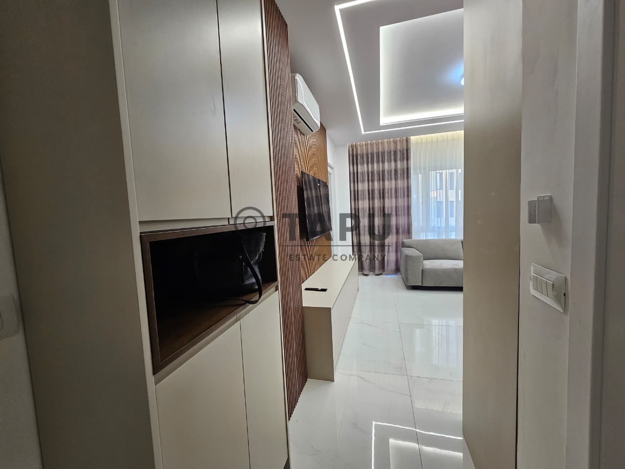 Apartament 1+1 Me Qira në Zogu i Zi, Tiranë - 800€ !
