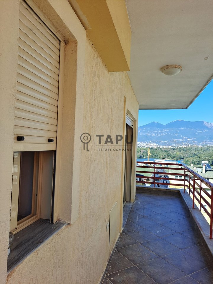 IN AFFITTO Appartamento 2+1 – Lago Secco (con vista sul lago)