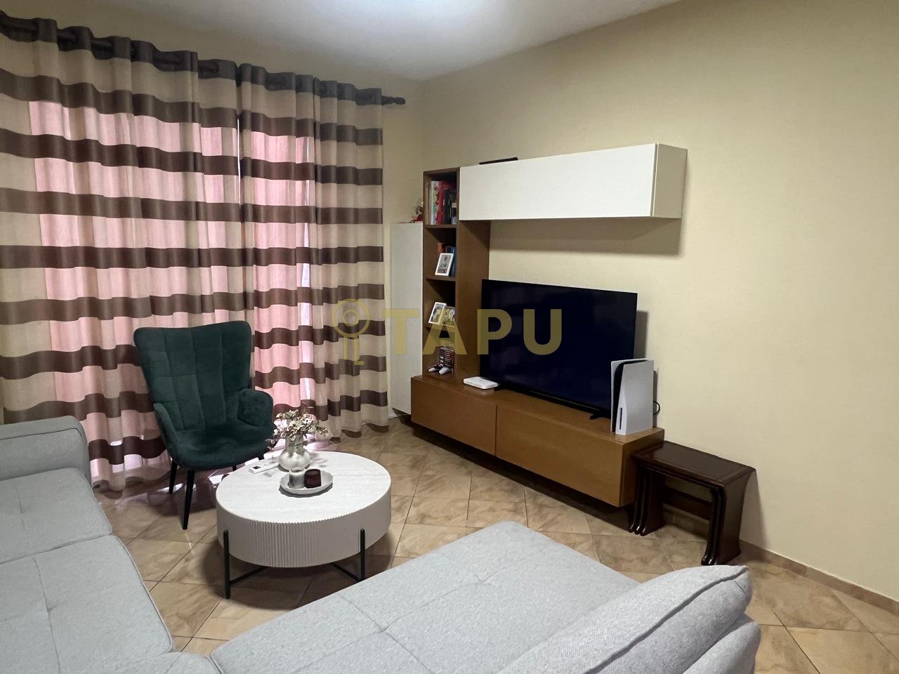 Jepet apartament 2+1+2 me qera Yzberisht !