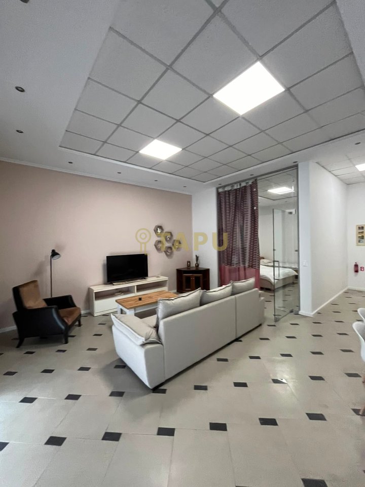 🏡 Apartment 1+1 for rent in the Center of Tirana –60,000 leke, Premium location!
