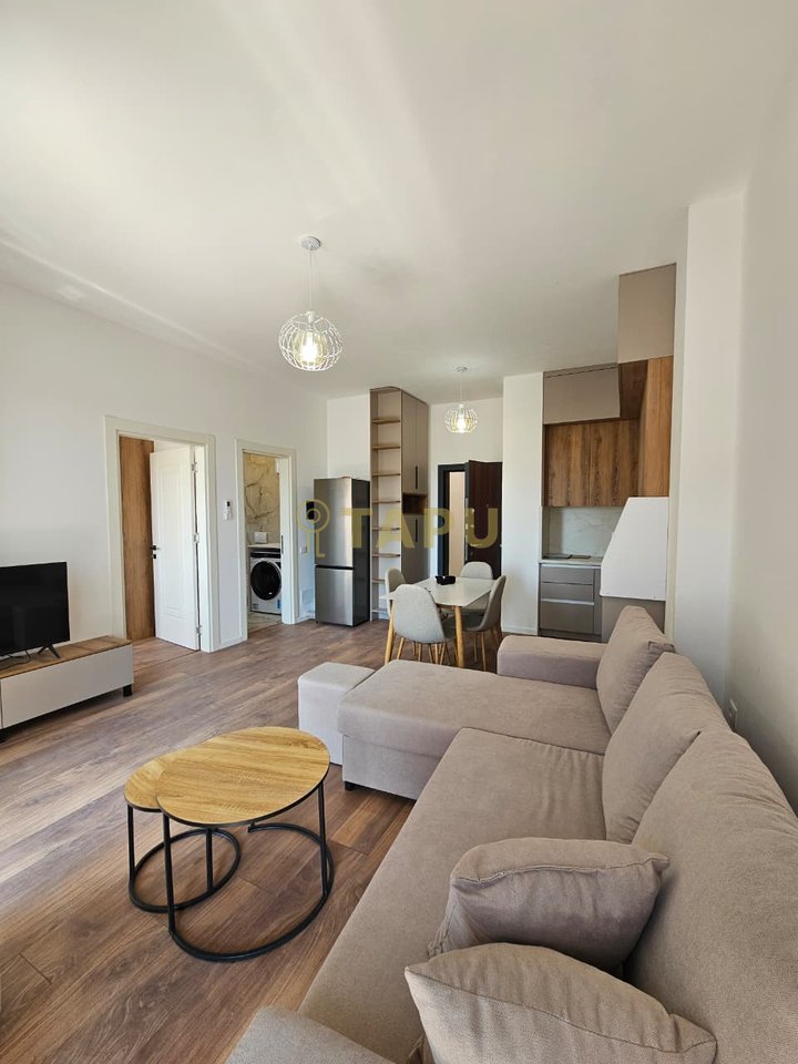 🏡 Apartament 1+1 me qira + Post Parkimi – Paskuqan, pranë Karburantit Ahmati