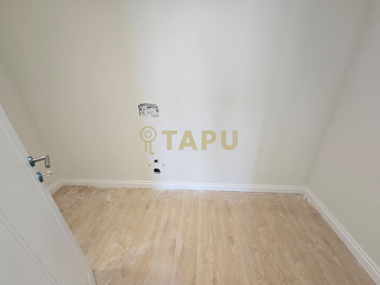 🏡 Apartament 2+1 në shitje + Depo – Bulevardi i Ri
