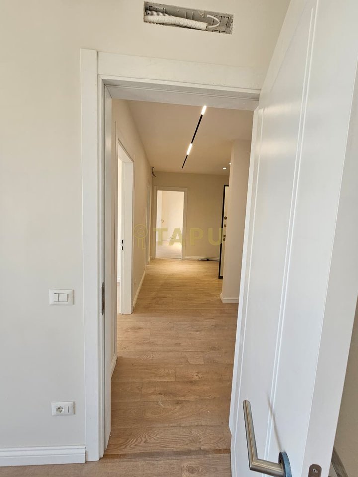 🏡 Apartament 2+1 në shitje + Depo – Bulevardi i Ri