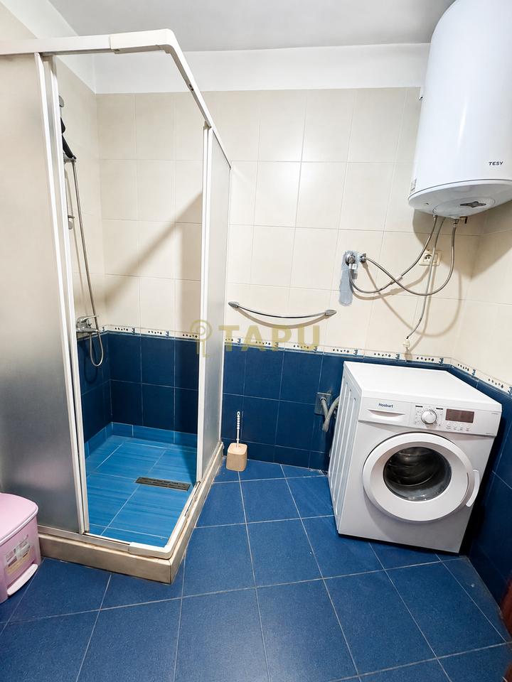 🏡 Appartamento 1+1 in affitto – Di fronte alla Moschea di Namazgjasë