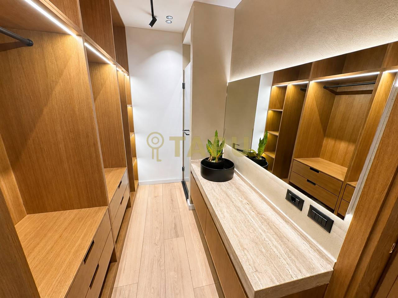 🏡 Apartament 2+1+2 me qira – Xhamllik, pas Kafe Oslo