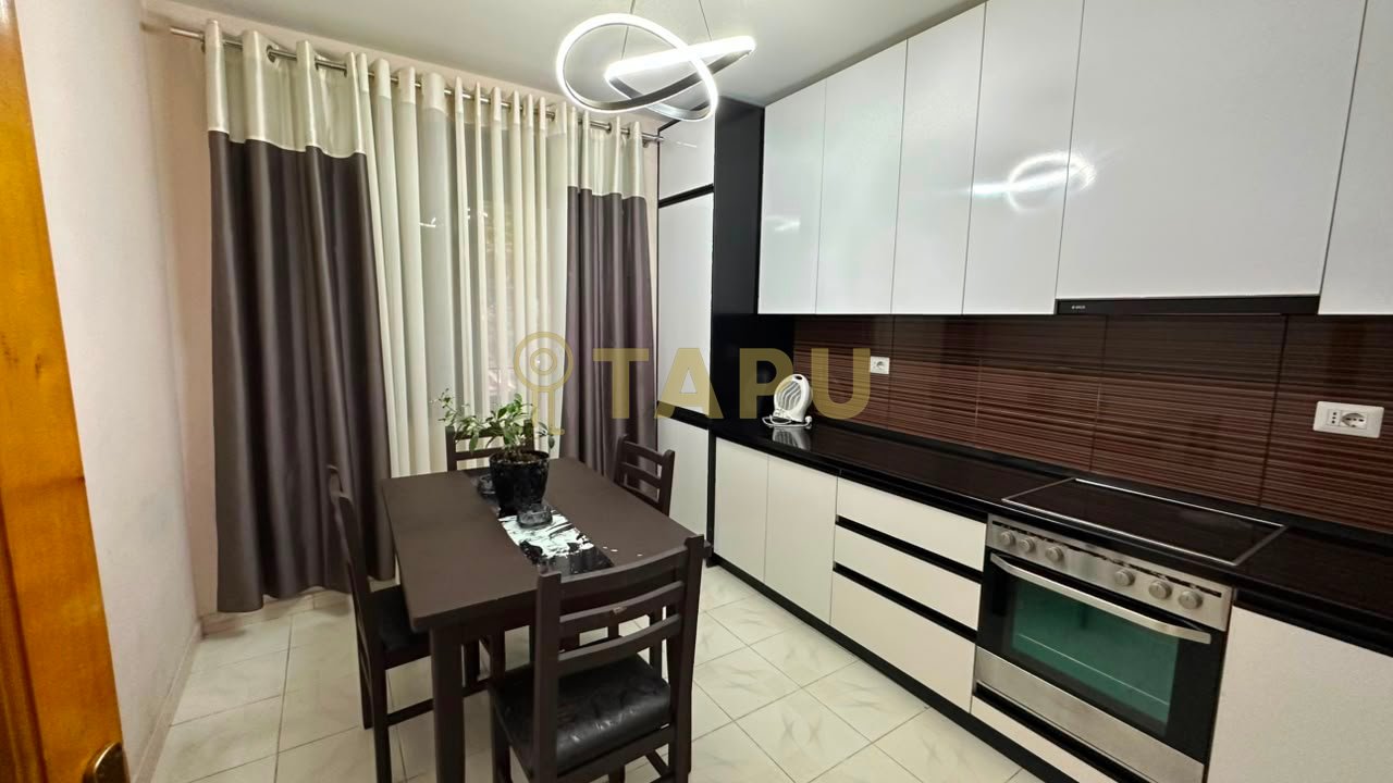 🏡 2+1 Apartment for rent – Near the Former Durres Restaurant