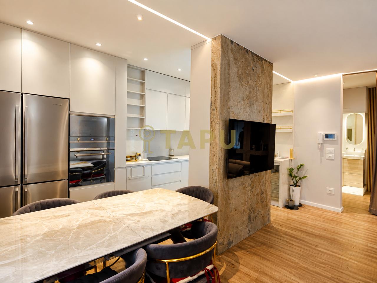 🏡 Appartamento 2+1+2 in affitto – Pazari i Ri, Tirana