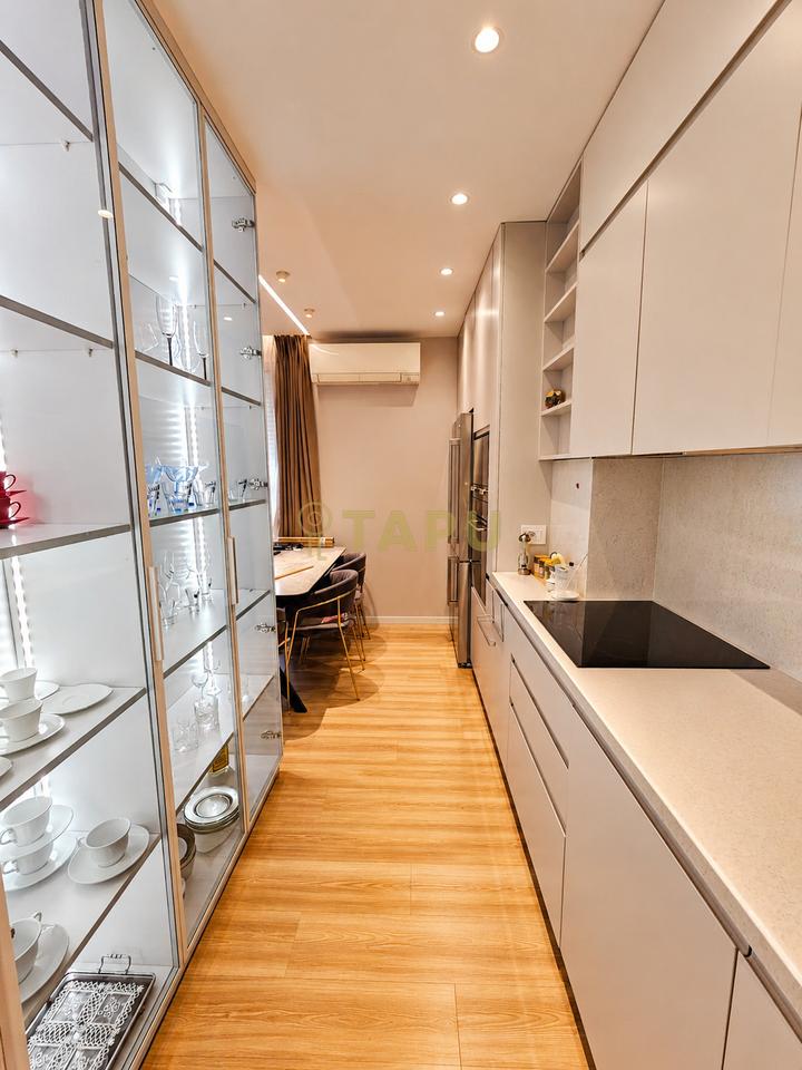 🏡 Appartamento 2+1+2 in affitto – Pazari i Ri, Tirana