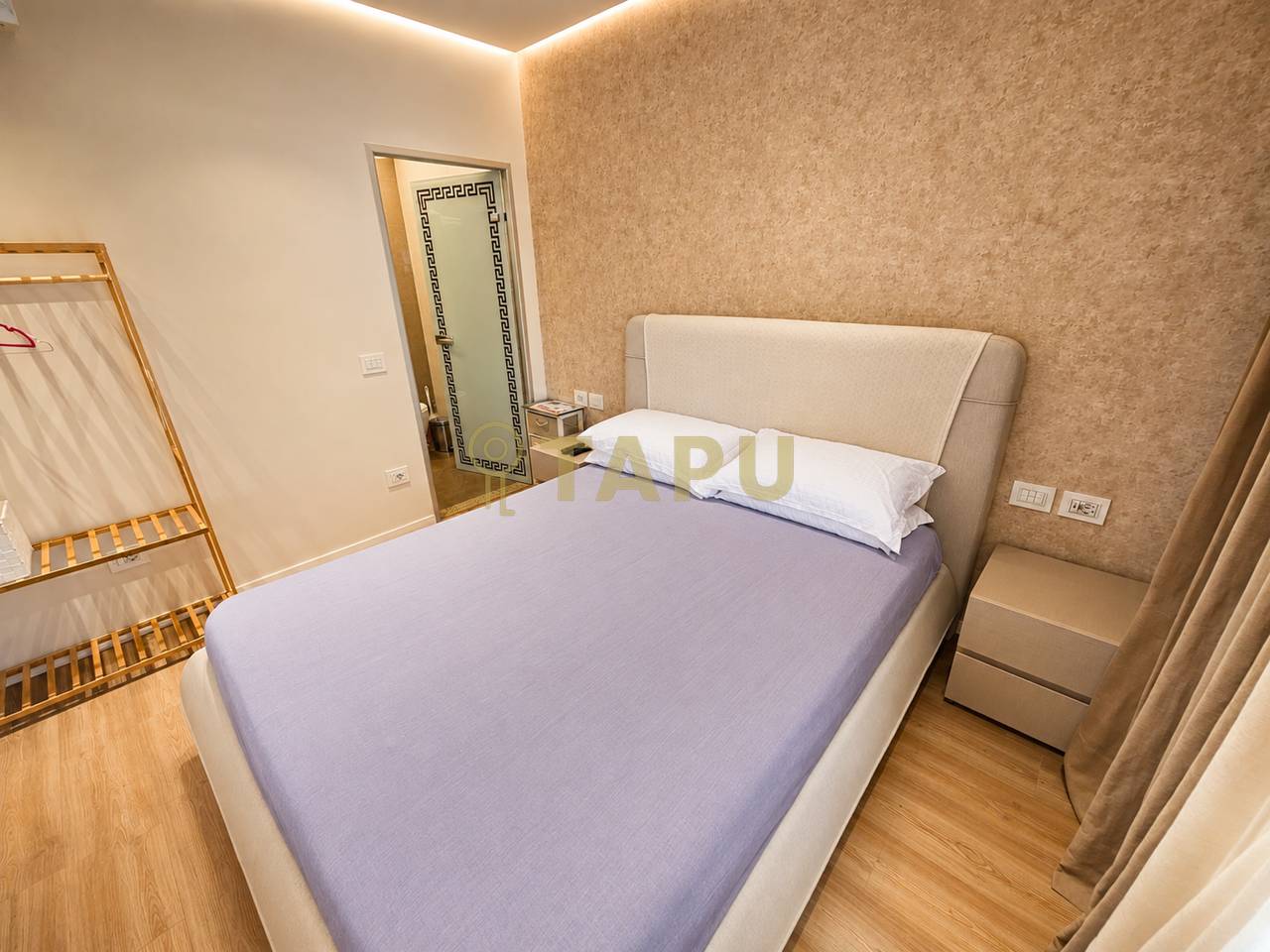 🏡 Appartamento 2+1+2 in affitto – Pazari i Ri, Tirana