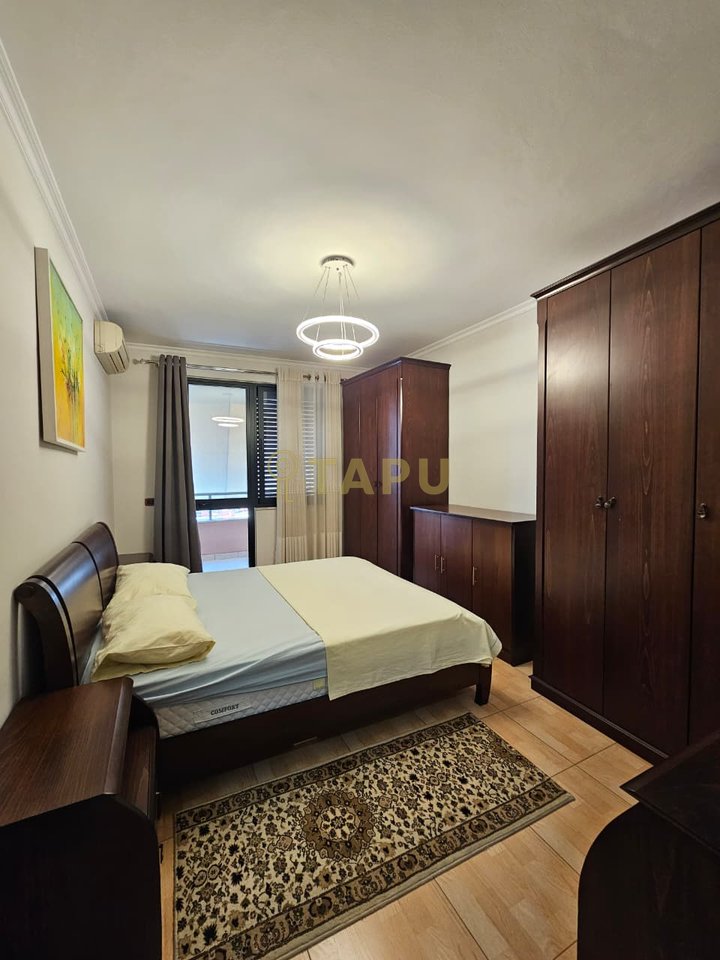 🏡 Appartamento 2+1+2 in affitto – 21 Dhjetori, vicino al Supermarket Joena