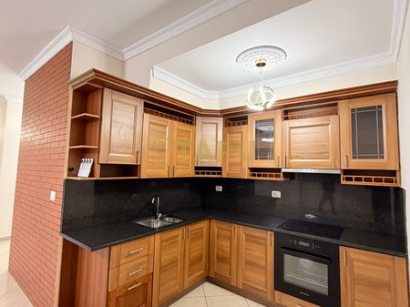 🏡 Appartamento 3+1 in Affitto – Selvia, Via di Dibrë