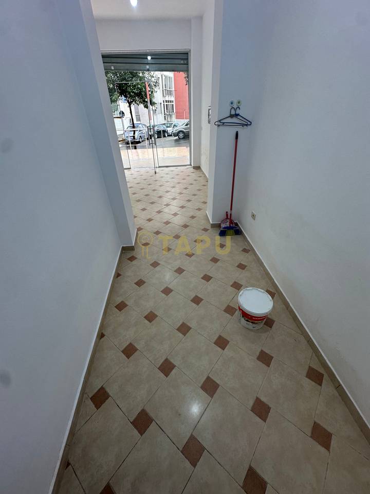 🏬 Shitet Dyqan – Fresk, Tiranë