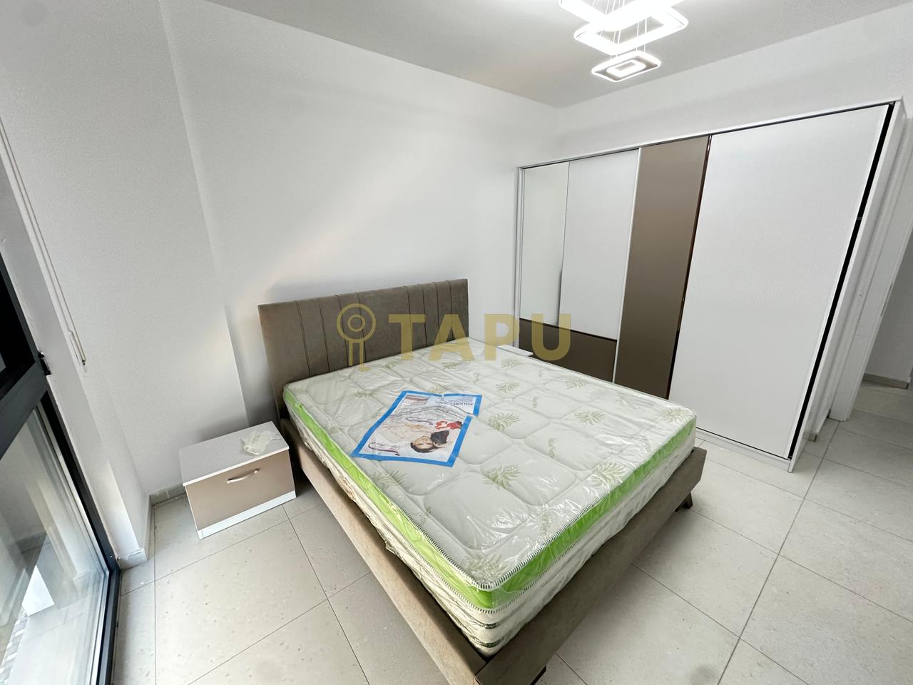 🏡 Apartament 1+1 me Qira – Ish Dogana, Rezidenca Tirana Akses (450€ me post parkimi)