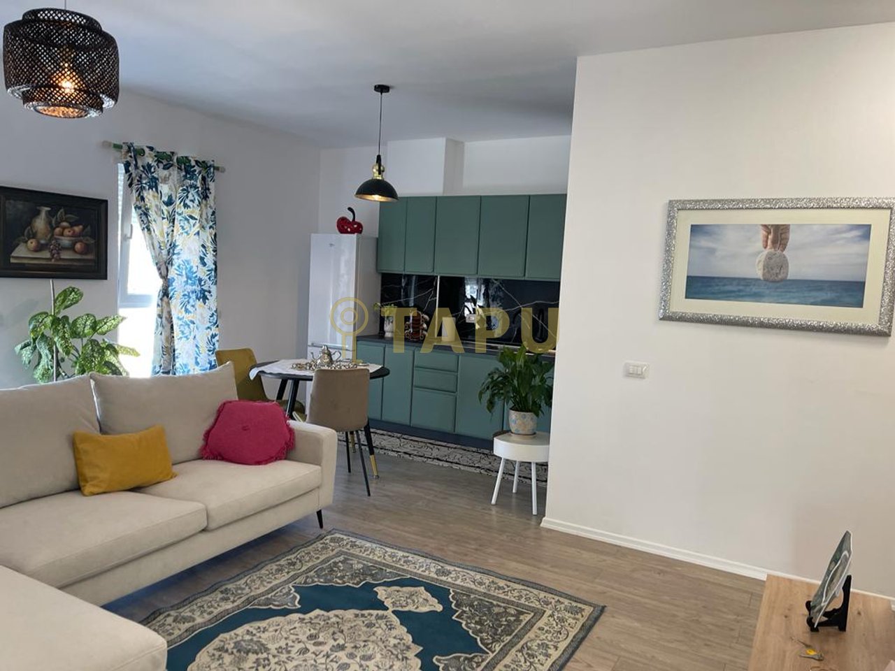✨  JEPET APARTAMENT 2+1 ME QERA UNIVERS CITY!