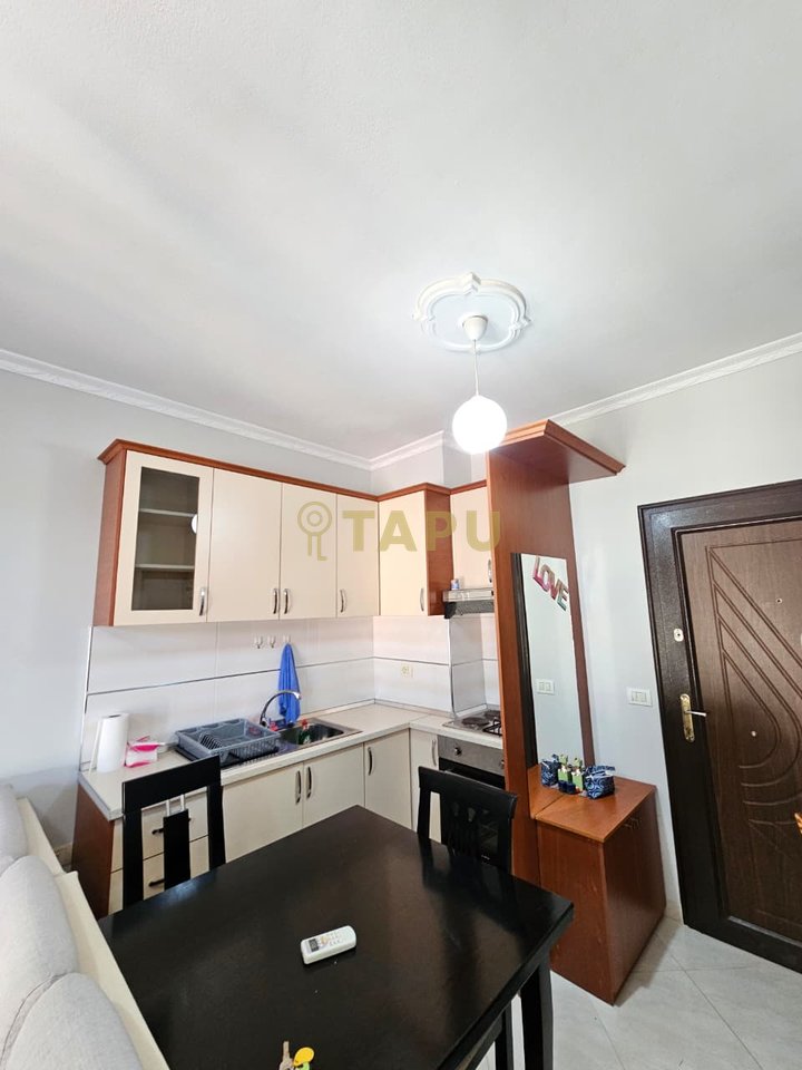 ASTIR Jepet Qira Apartament 1+1