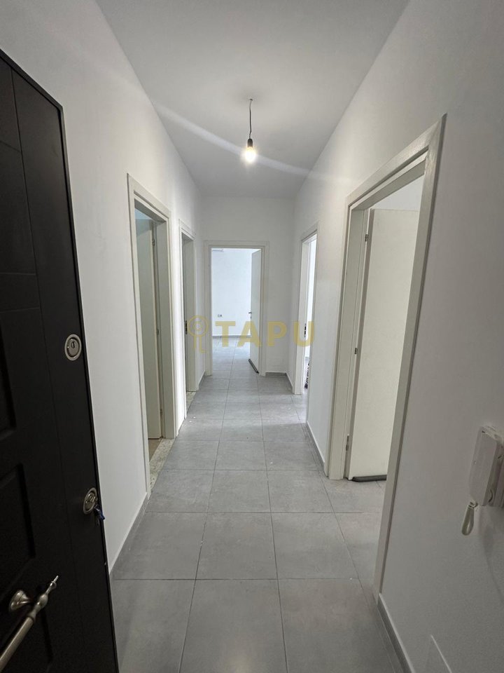 For Rent 2+1 Space For Office Or Residence near Barrikadave Street !