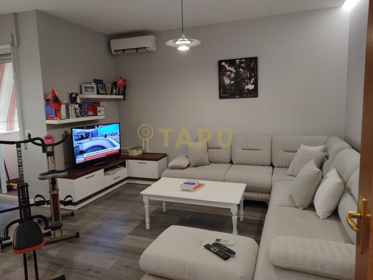 JEPET ME QIRA APARTAMENT 1+1 – QENDRA KRISTAL-KOMUNA E PARISIT.