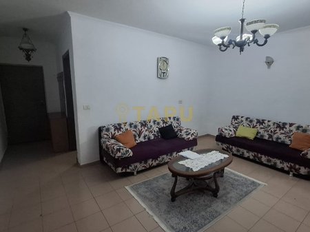 🏡 Appartamento 1+1 in Affitto – Komuna e Parisit 47,000 leke