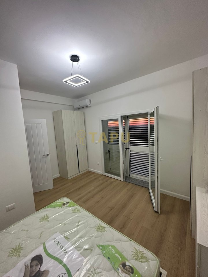 🏡 Appartamento 1+1 in Affitto – Via Pjetër Budi, vicino ai Depositi d'Acqua (sopra la Città degli Studenti)