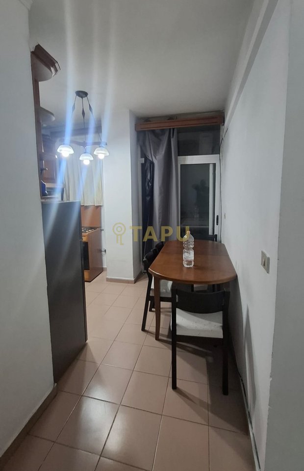 🏡 Appartamento 1+1 in Affitto – Komuna e Parisit 47,000 leke