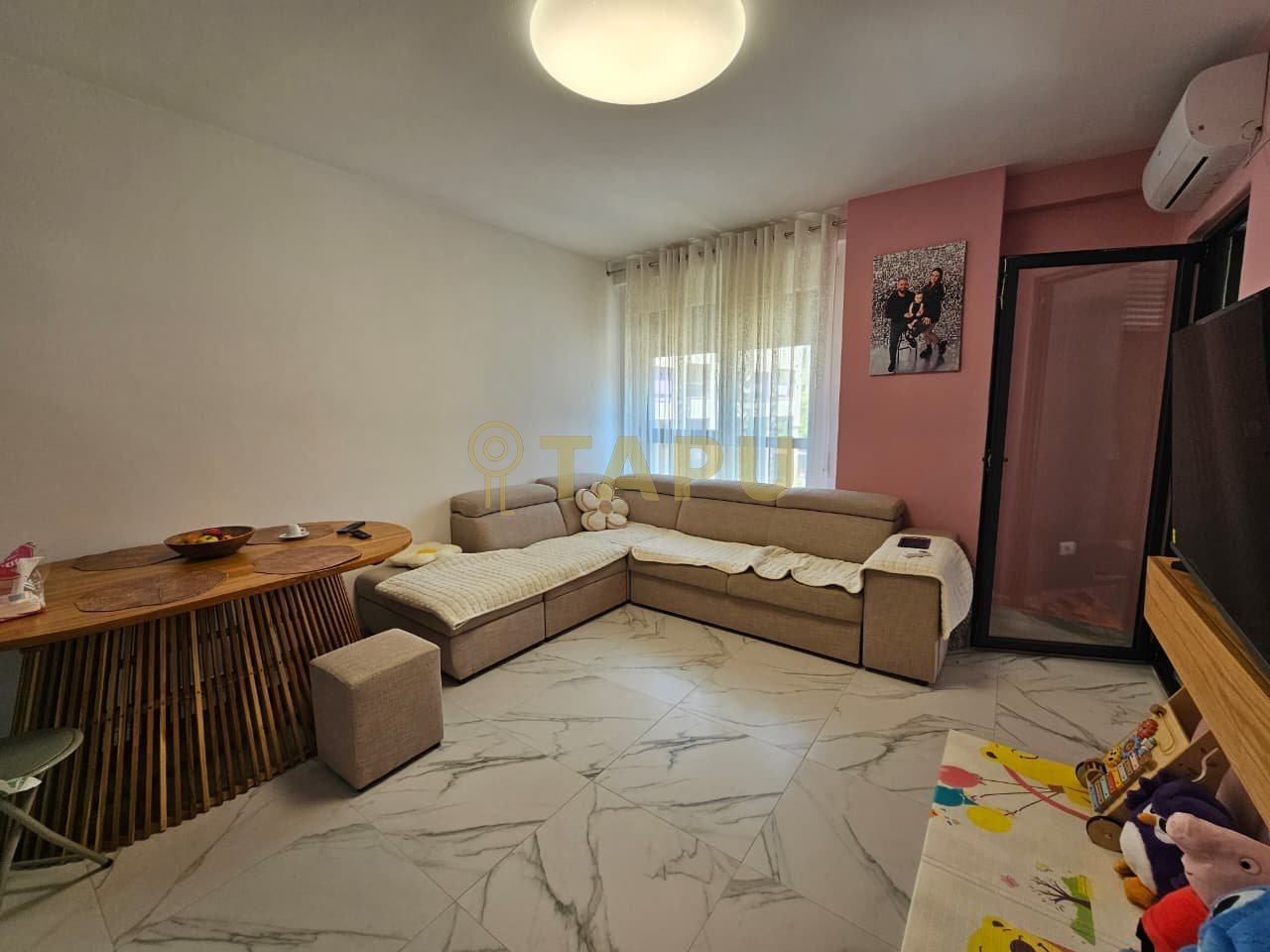 Appartamento 1+1 in vendita ad Ali Demi vicino a Residences Mangalem!