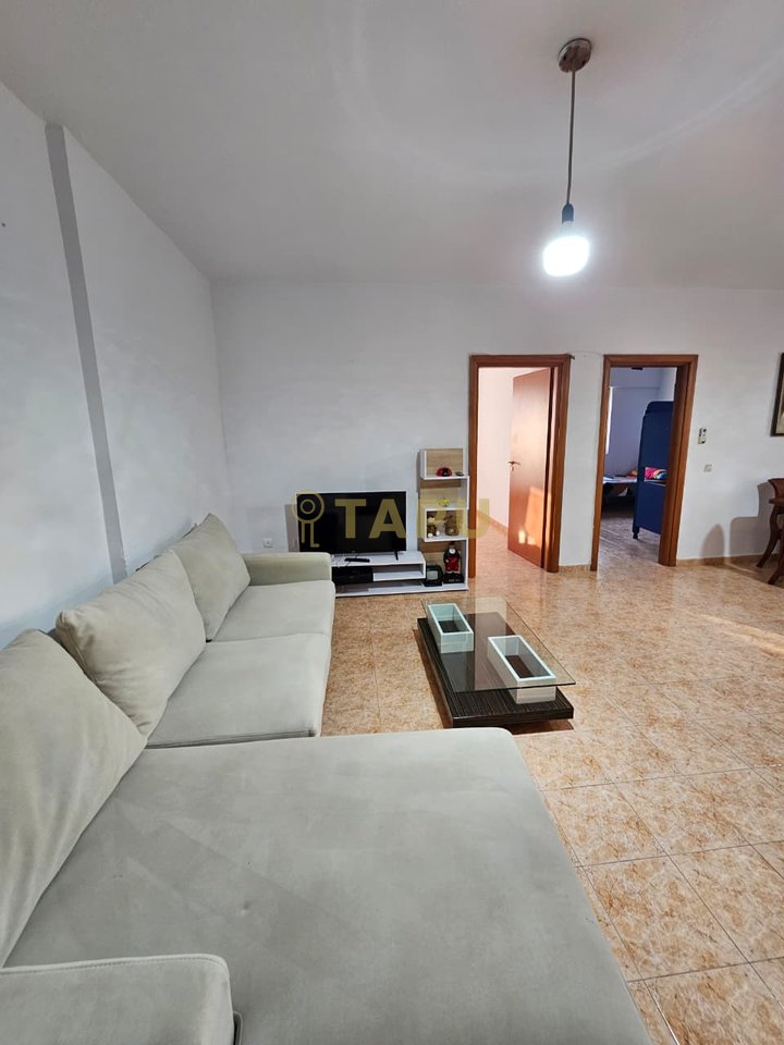 Apartment 2+1 for rent – Hawaii Palace, Laprakë
