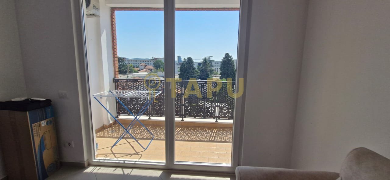 Apartament 1+1 me qira – Rruga e Dibrës, pranë QSUT