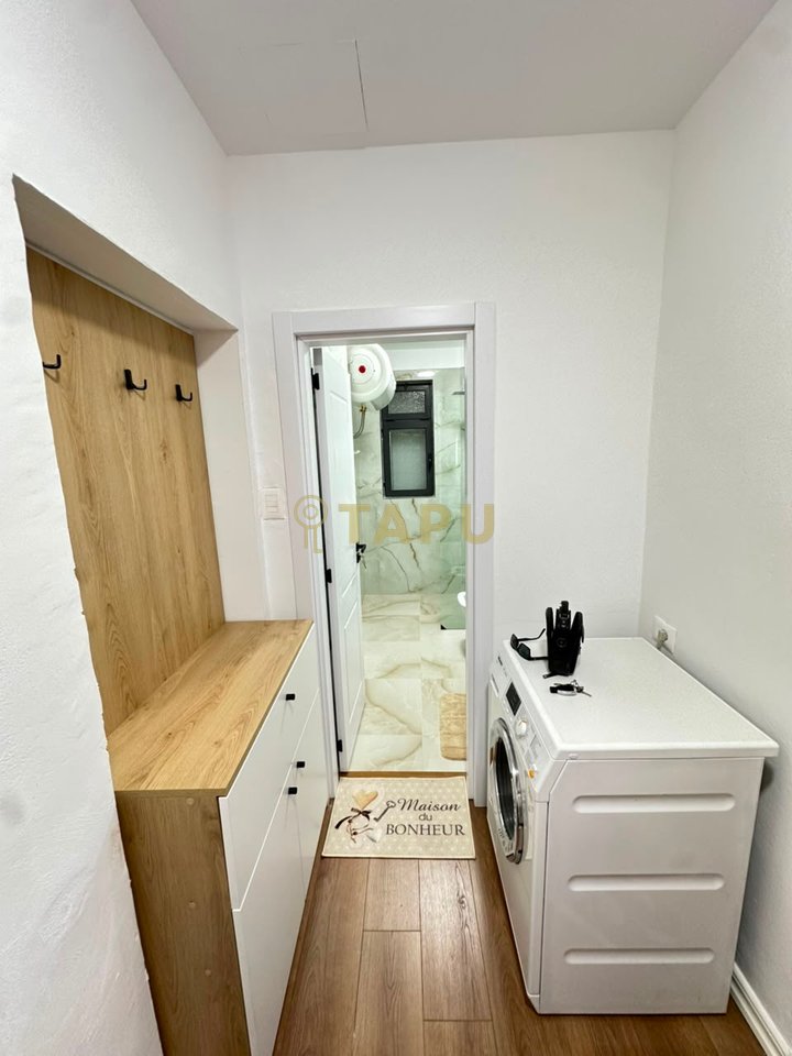 Apartment 1+1 for rent – Wilson Square, Bllok