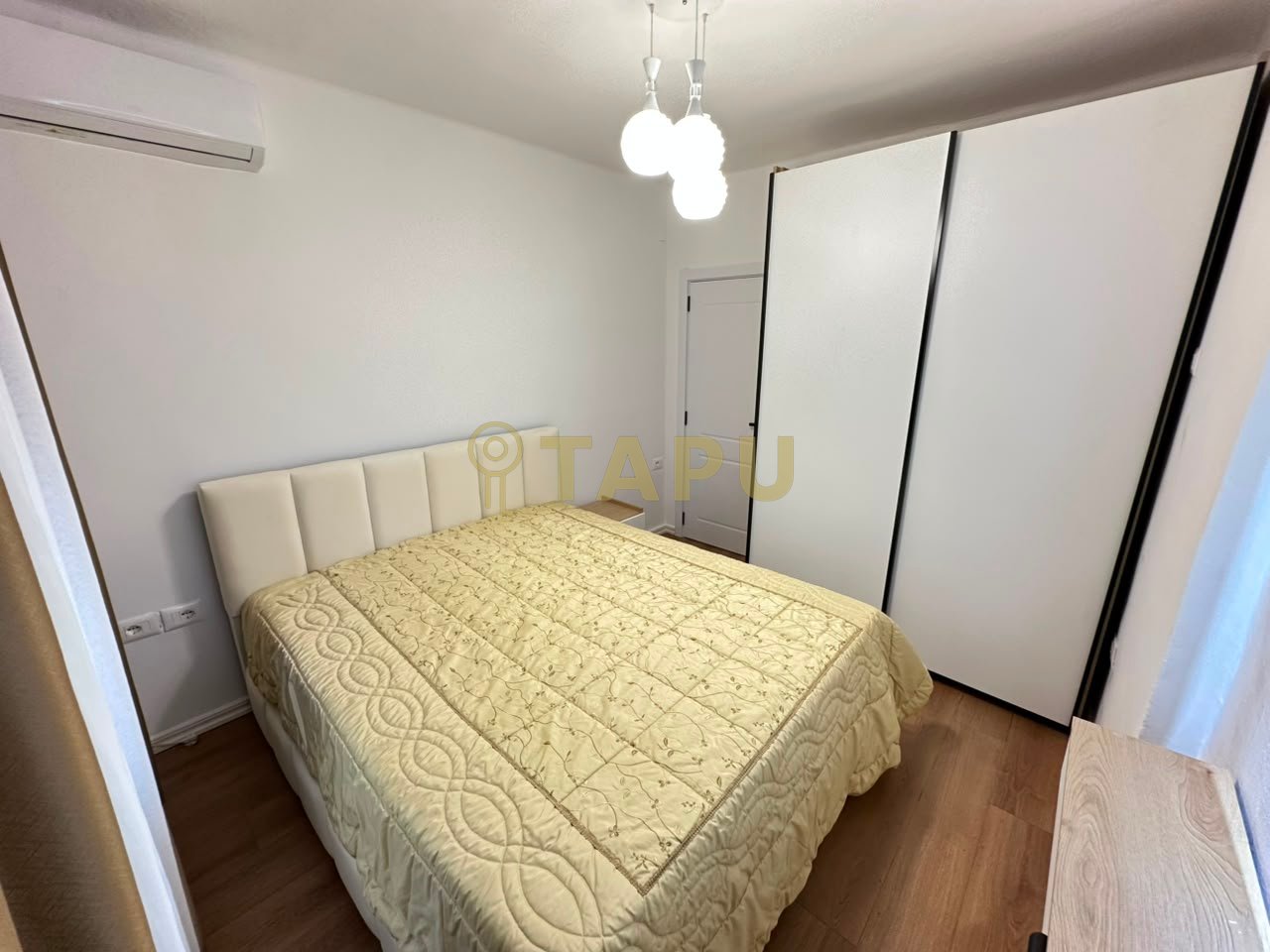 Apartment 1+1 for rent – Wilson Square, Bllok