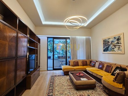  Apartament 3+1+2 në shitje – Rruga Peti, Liqeni i Thatë