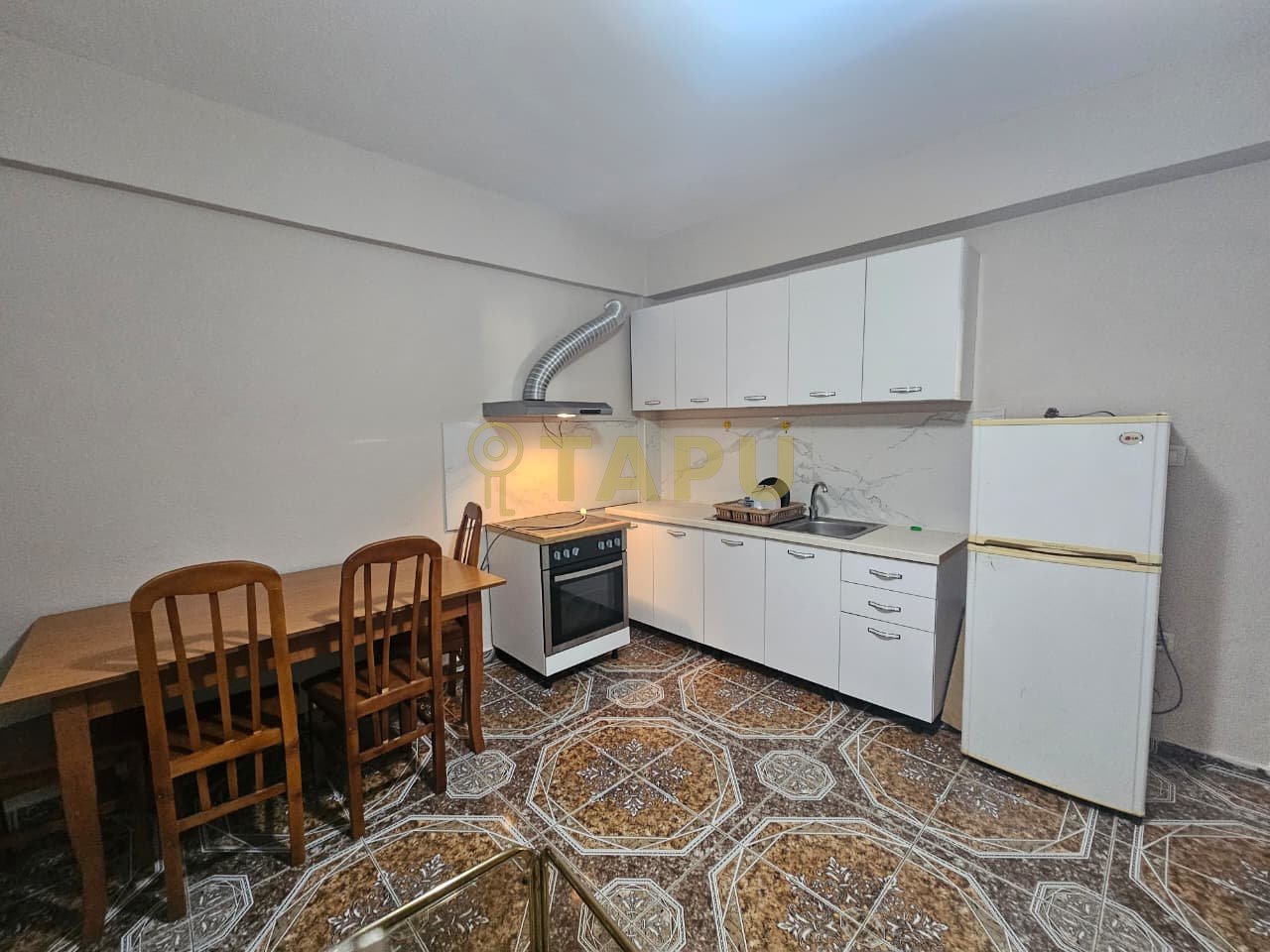 Appartamento 1+1 in affitto – 5 Maggio