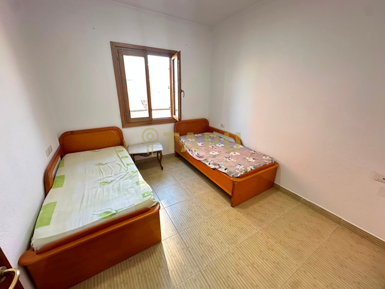 Apartament 3+1 me qira – Poshtë Rrethit të Shkozës