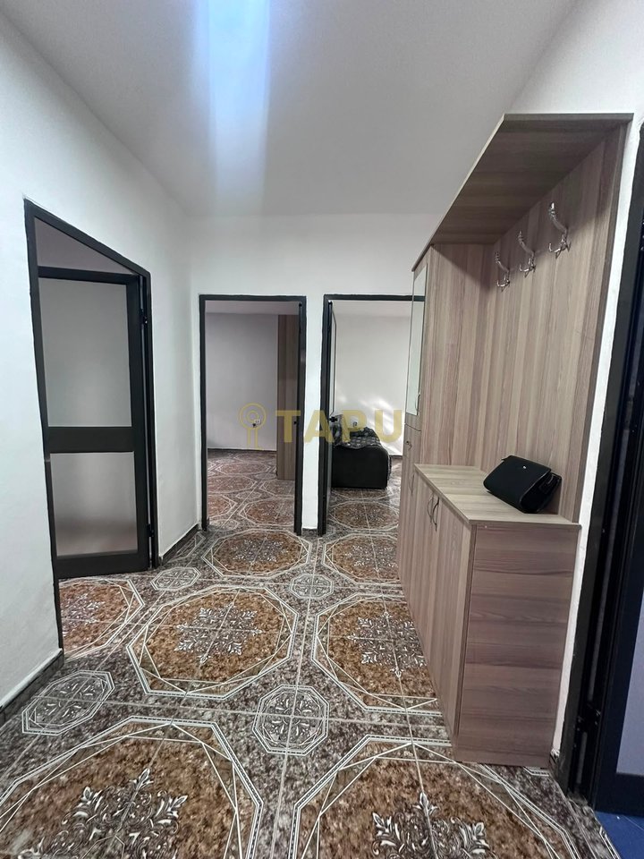 🏡 Apartament 2+1 me qira – Ish Parku i Autobuzave
