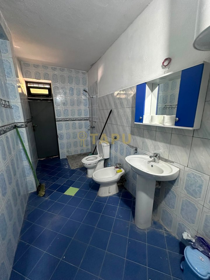 🏡 Apartament 2+1 me qira – Ish Parku i Autobuzave