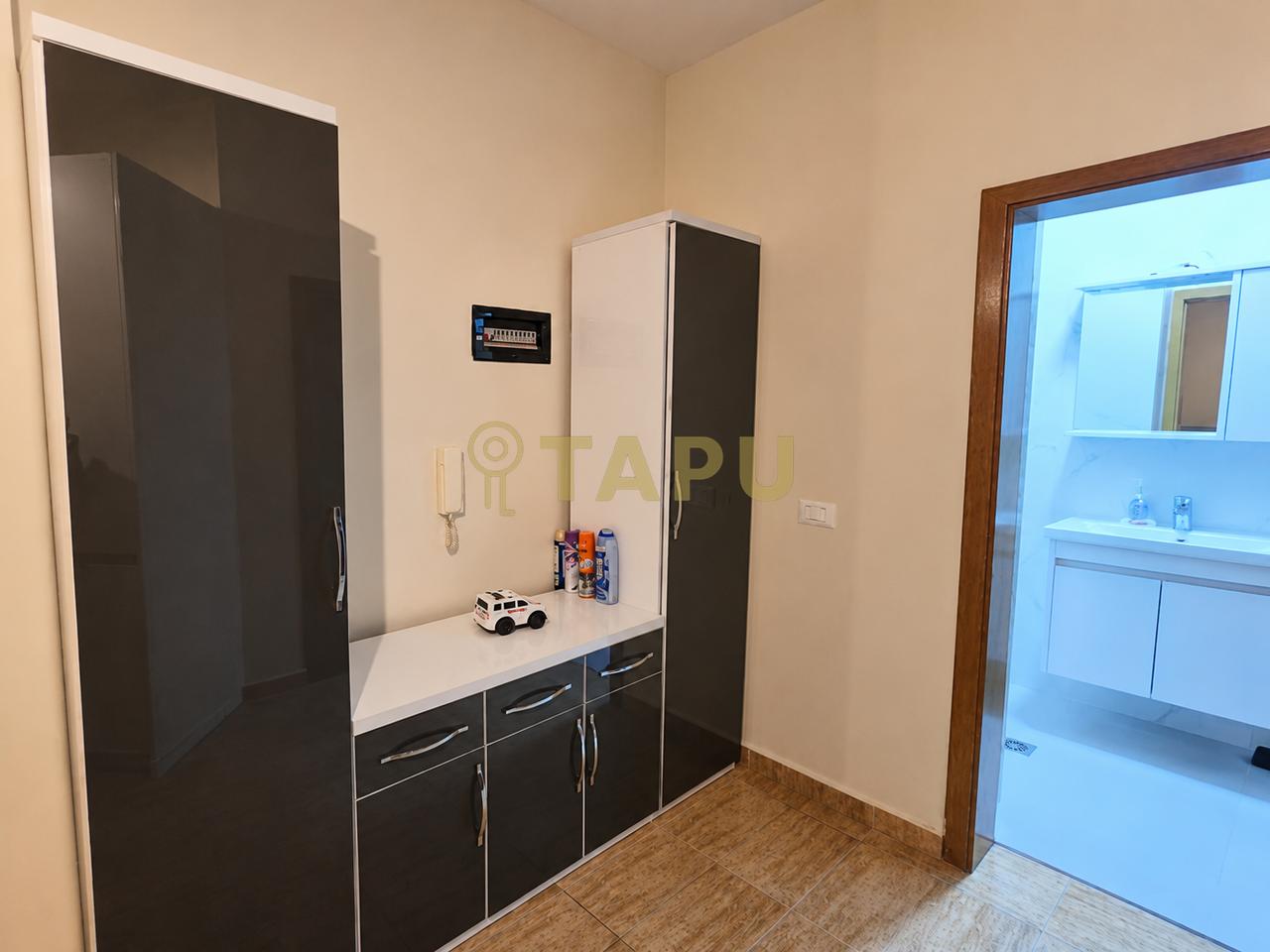 🏡 Apartament 2+1+2 me qira – Rruga e Kosovarëve