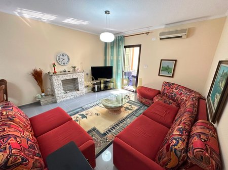 🏡 Apartament 2+1+2 me qira – Rruga e Kosovarëve, pranë Liqenit të Tiranës