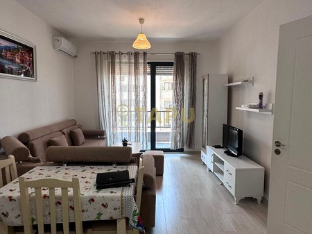 🏡 Apartament 3+1 me qira + Post Parkimi – Kinostudio