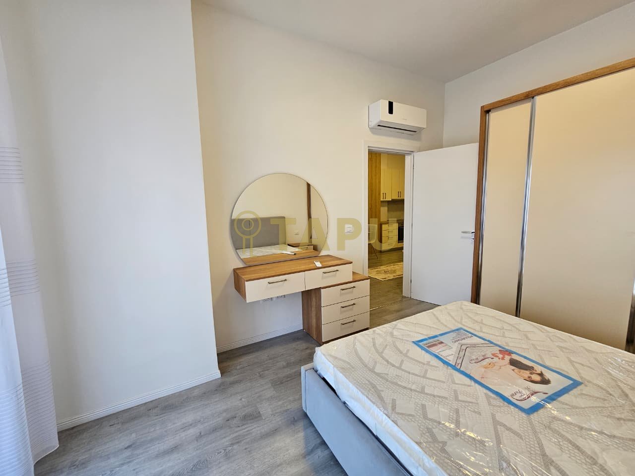 🏡 Apartament 1+1 me qira – Kompleksi Aura, Laprakë