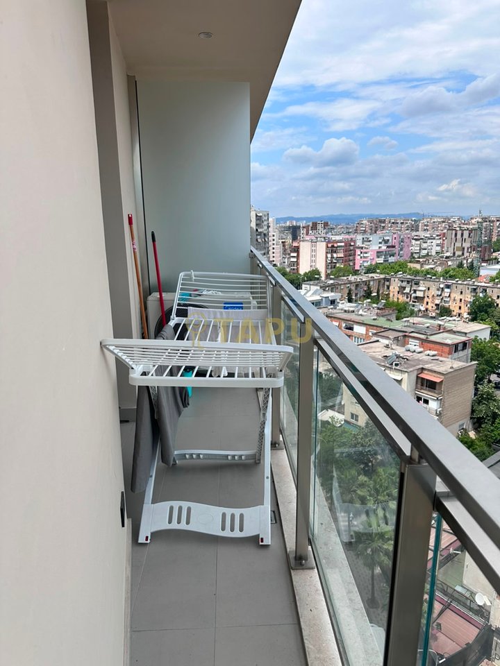 🏙️ Jepet me Qira Apartament Luksoz 1+1 tek Golden Tower, Mine Peza!