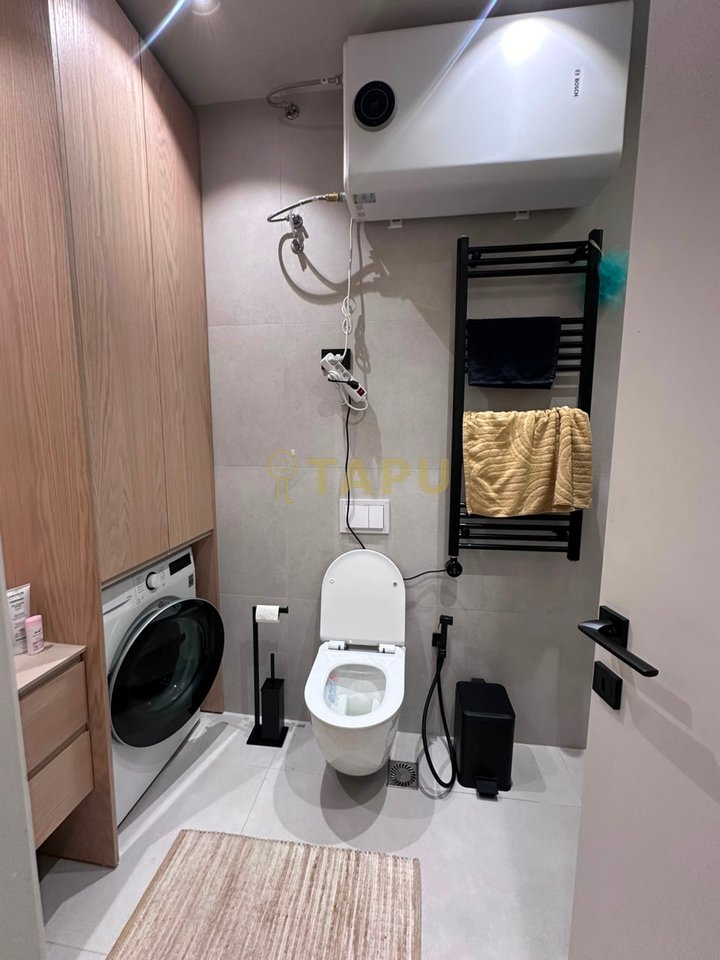 🏙️ Jepet me Qira Apartament Luksoz 1+1 tek Golden Tower, Mine Peza!